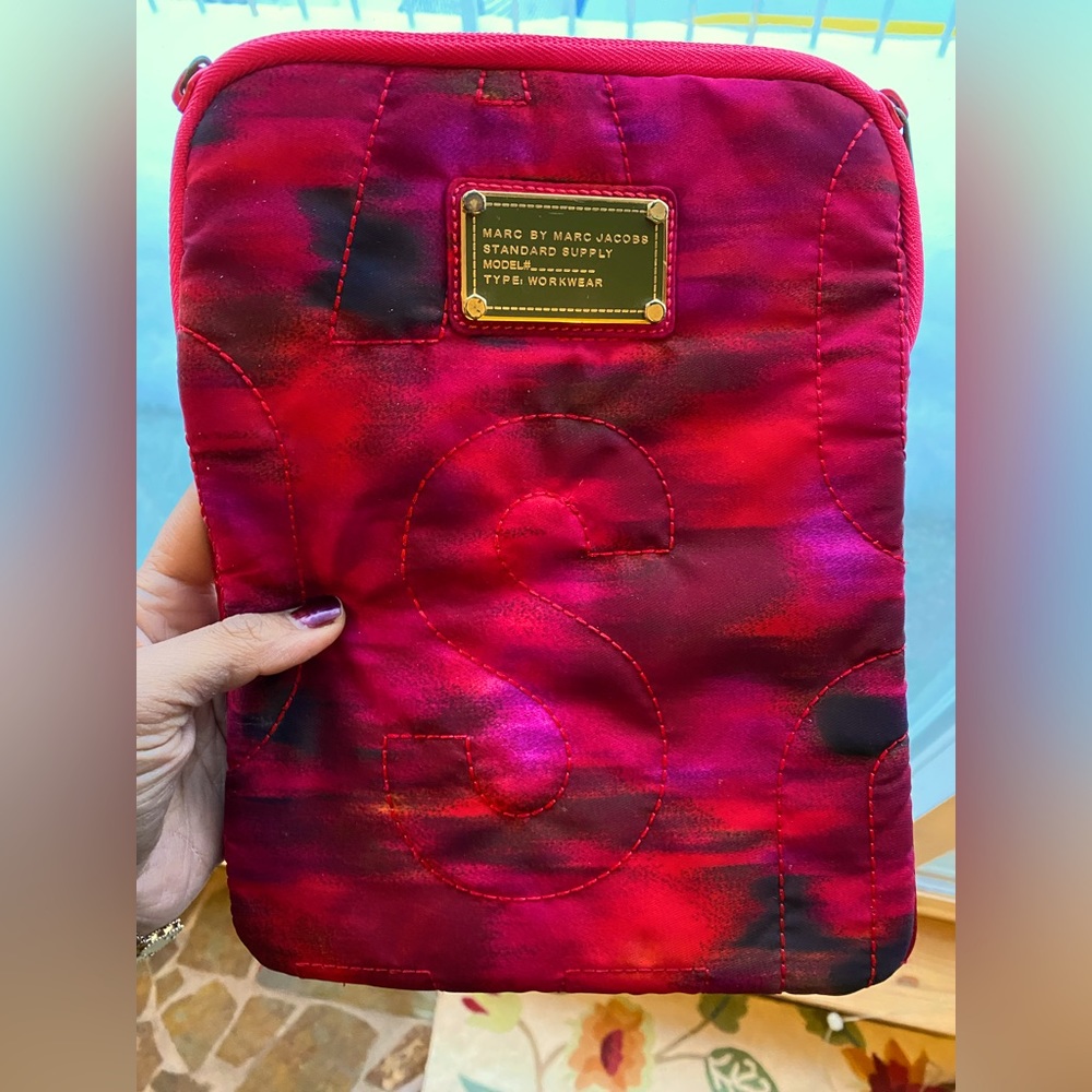 Marc by Marc Jacobs iPad cover (for 10.2 inch iPads - 8th and 9th generation)